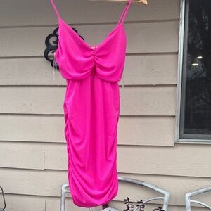 Chic Fuchsia Mini Dress